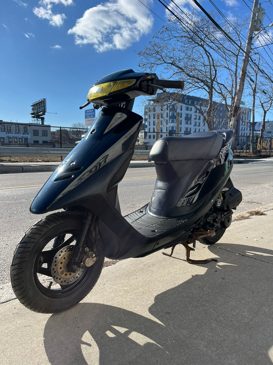 1992 Honda Dio ZX – Pike Cycles - Main Image