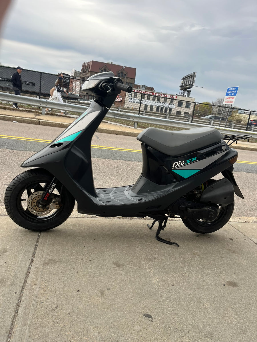 1990 Honda Dio 1 (Shipping Not Included) – Pike Cycles