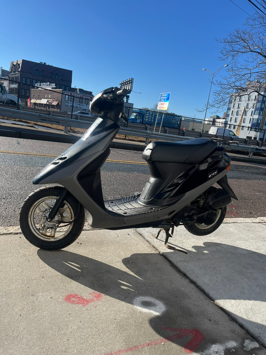1996 Honda Dio 2 AF27 – Pike Cycles