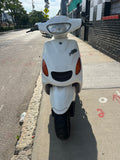 2001 Yamaha Grand Axis